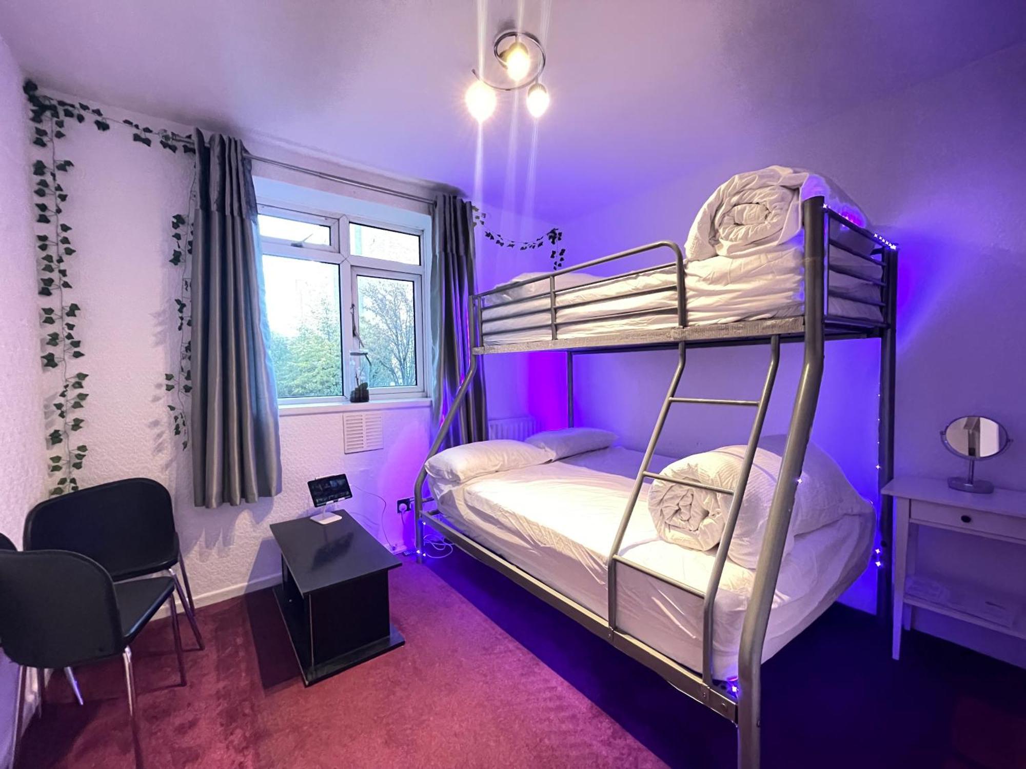Room With Kitchen In Central Лондон Екстериор снимка