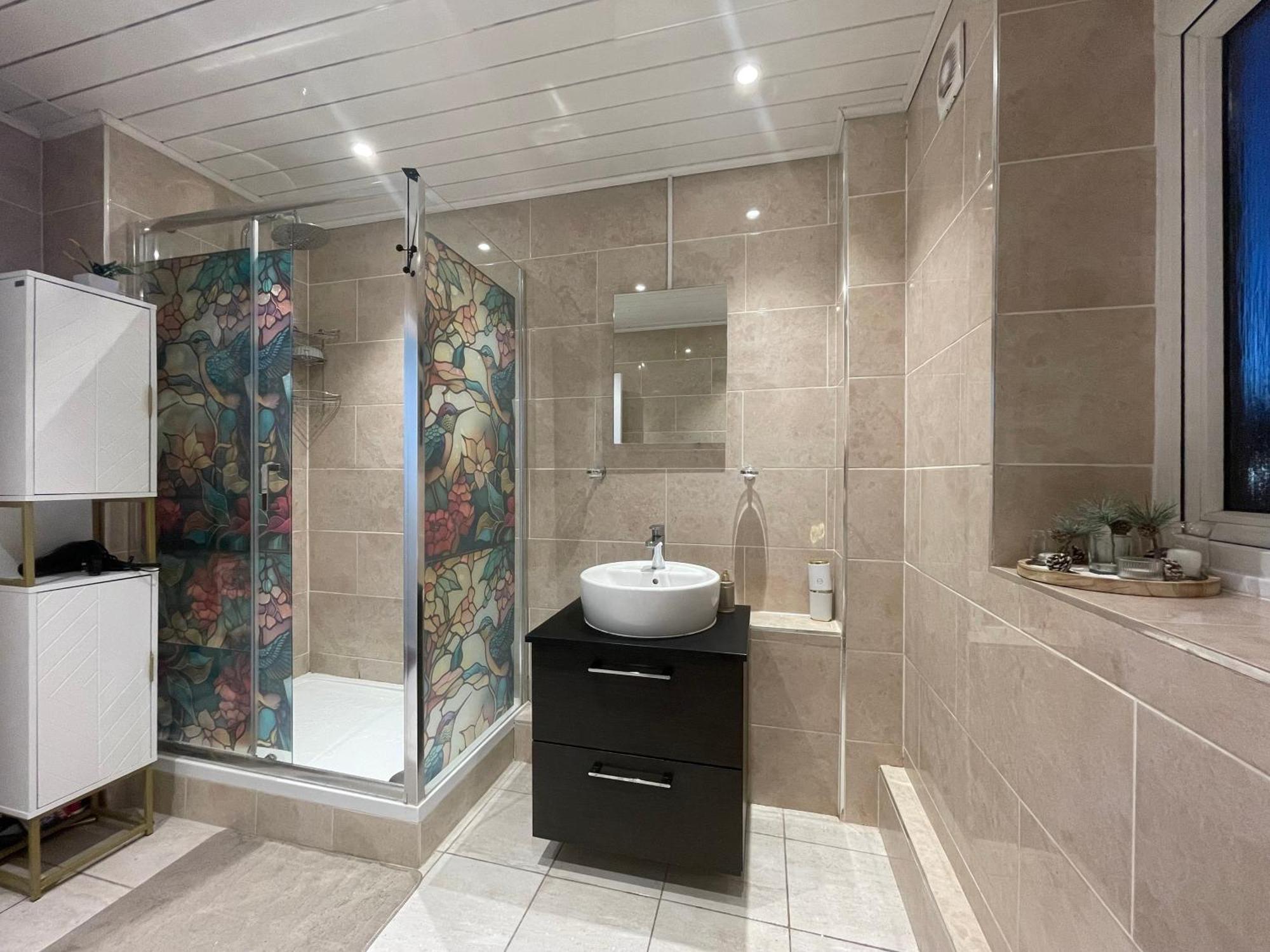 Room With Kitchen In Central Лондон Екстериор снимка