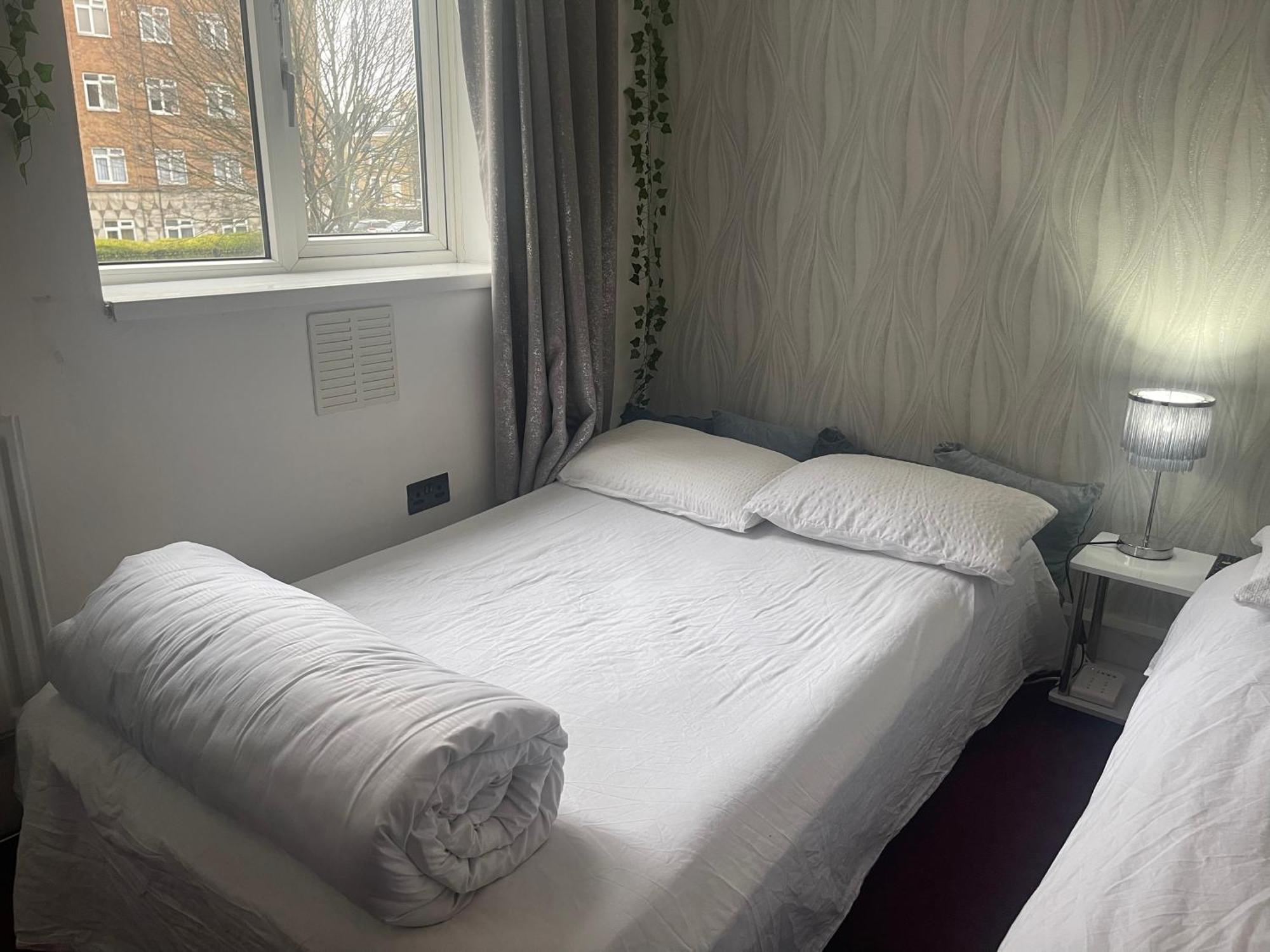 Room With Kitchen In Central Лондон Екстериор снимка